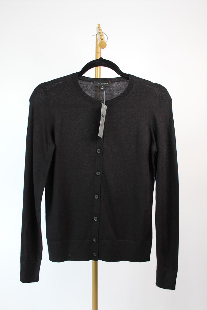 Cardigan Ann Taylor nuevo (talla Small)