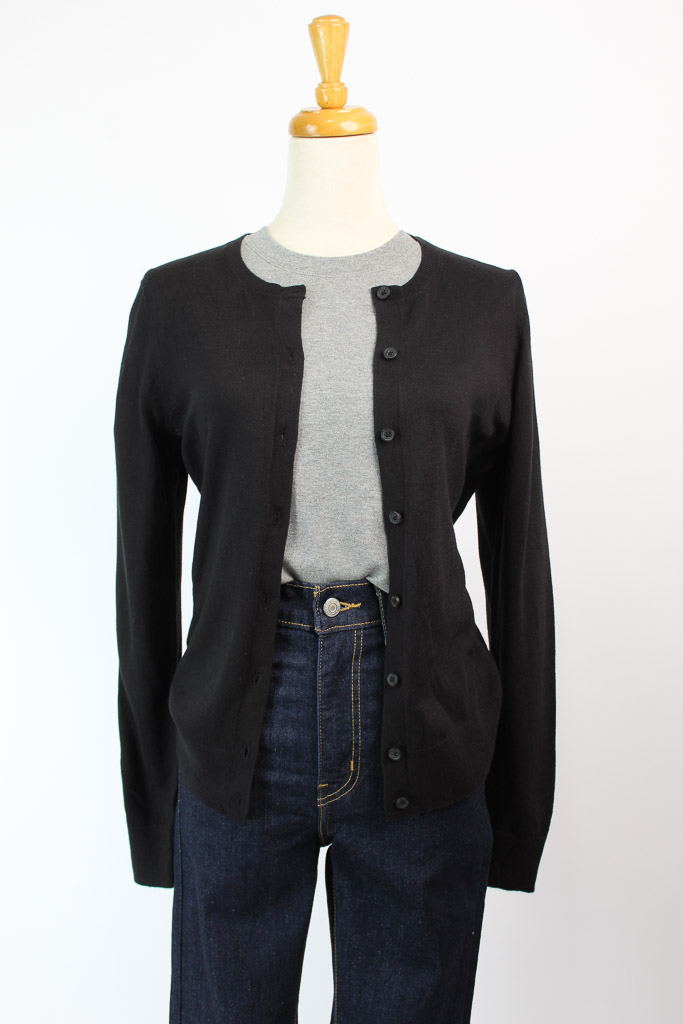 Cardigan Ann Taylor nuevo (talla Small)