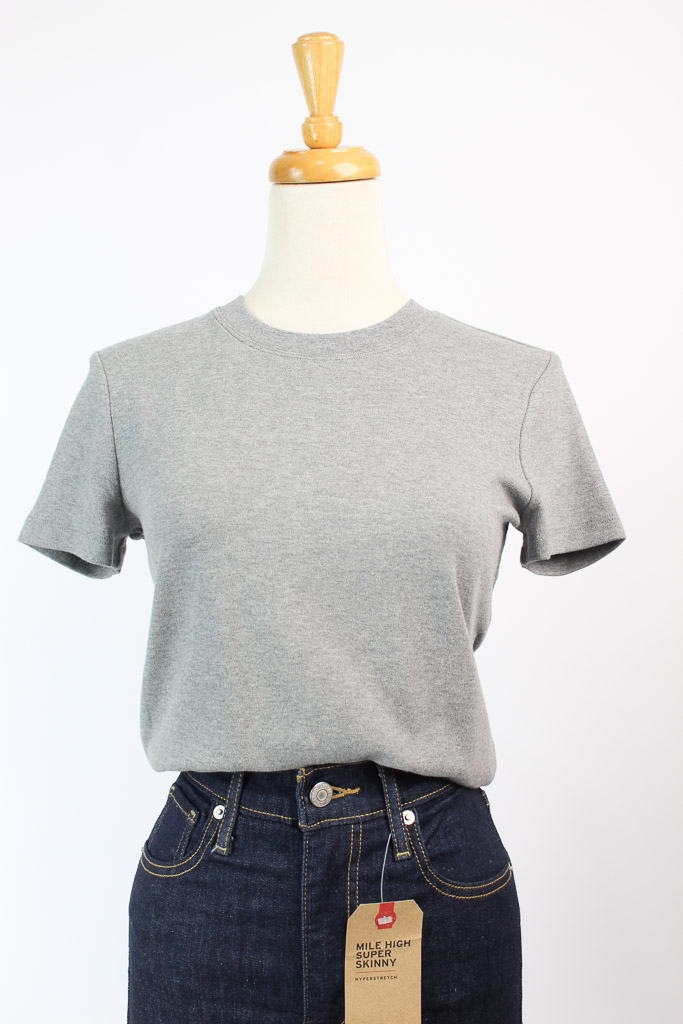 Tee Cropped CUTS (talla M ,parece S)