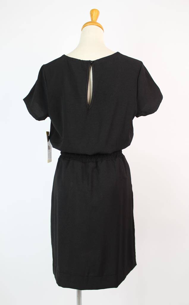 Vestido nuevo (talla small)
