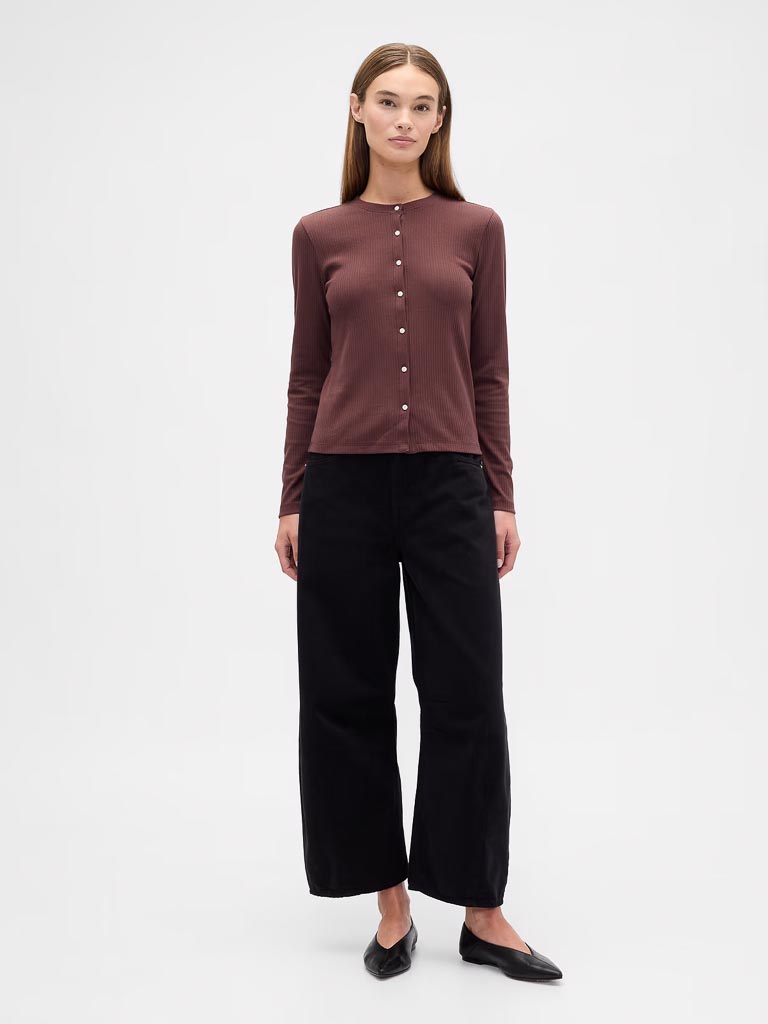 Ribbed Button-Up Top NUEVO (talla M)