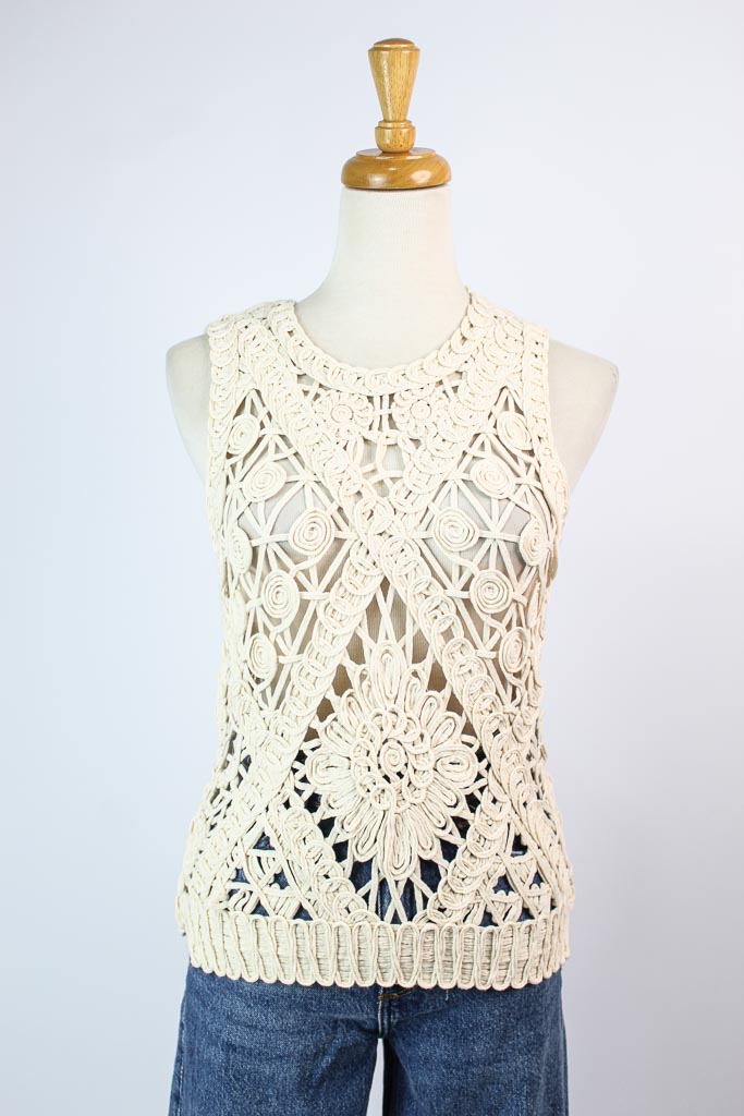 Sleeveless Crochet Top nuevo (talla S/M)