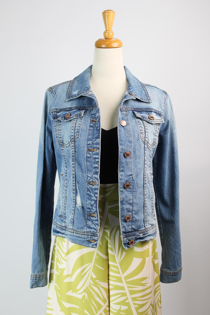 Jacket STRADIVARIUS (talla M)