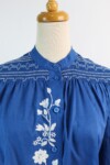 Zara Blue White Floral Embroidered Boho Blouse (talla XS)