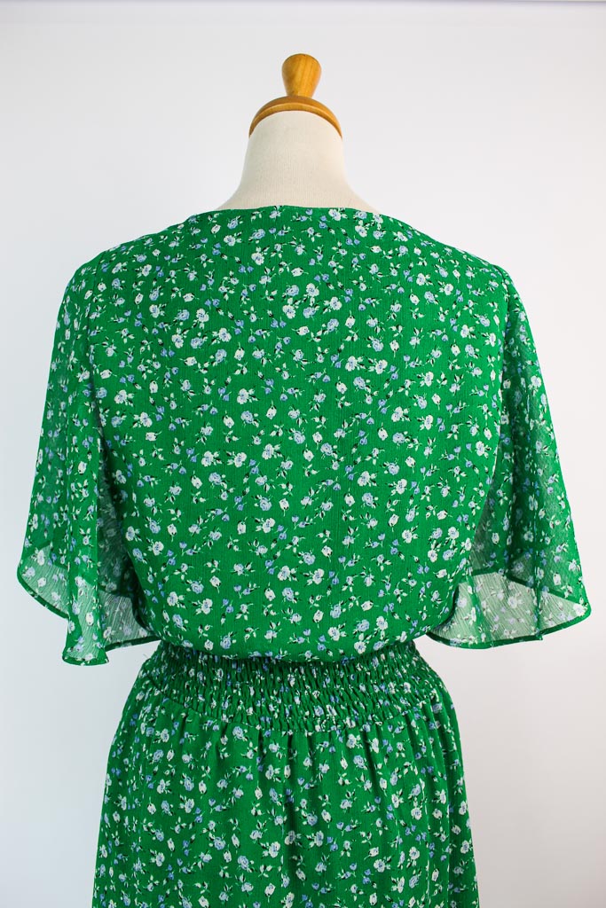 Vestido stradivarius (talla M)