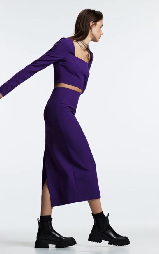 Pencil skirt with slit Zara (talla M)