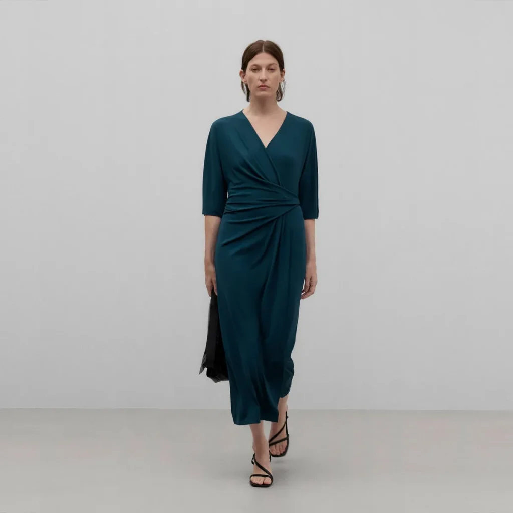 Vestido con drapeados de Adolfo Domínguez nuevo (talla 6)