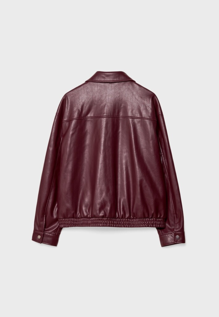 Stradivarius Chaqueta de cuero sintético - dark red (talla L) NUEVA