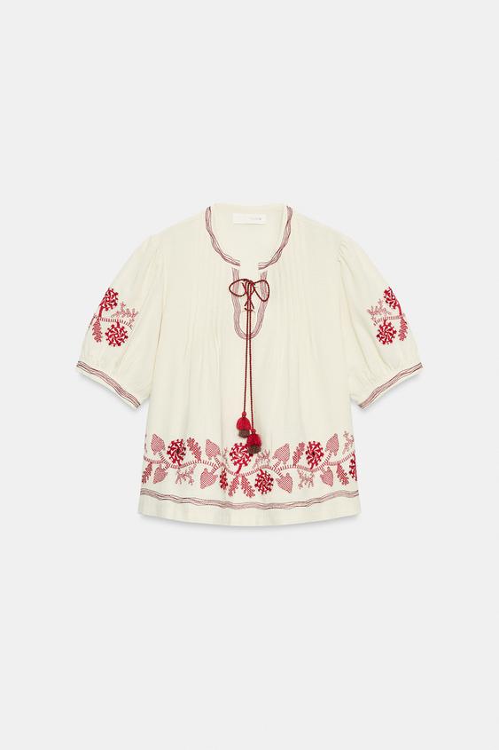 BLUSA BORDADOS BORLAS ZARA (talla XS flojita)