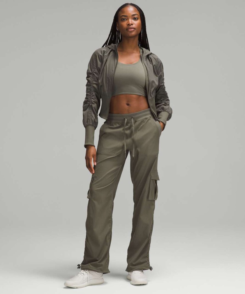 lululemon Dance Studio Relaxed-Fit Cargo Pant (talla small)