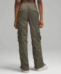 lululemon Dance Studio Relaxed-Fit Cargo Pant (talla small)