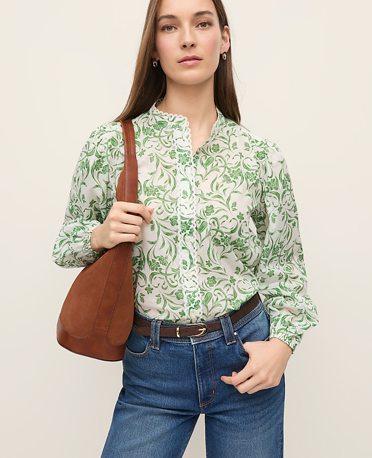 Floral Embroidered Collar Blouse ANN TAYLOR (talla XS, flojita)